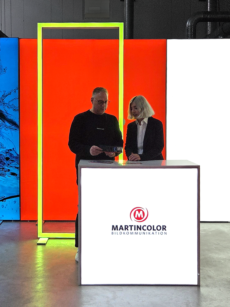 RGB Frame als Highlight im Messestand
