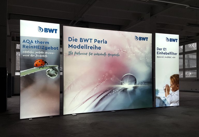 Leuchtwand - ALU LightUp - BWT Wassertechnik GmbH