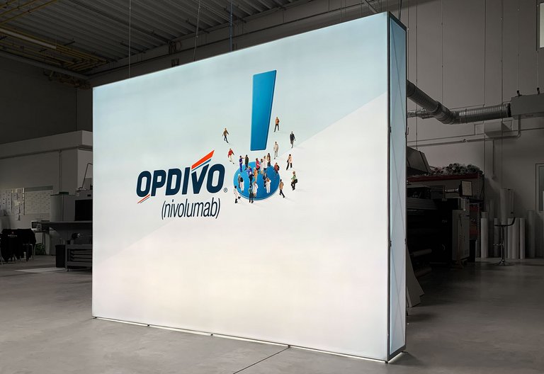 Leuchtwand - GRID Lightbox - Bristol-Myers Squibb
