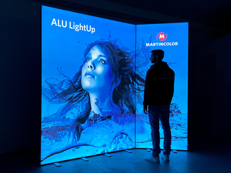 Leuchtwand - ALU LightUp - Shop